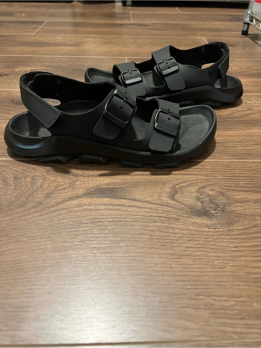 Birkenstock Black Sporty Buckle Sandals